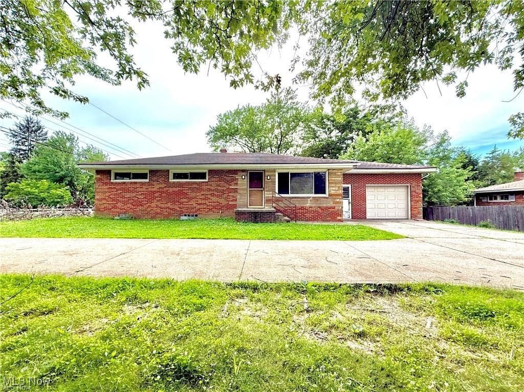 3241 State Route 43, Mogadore, OH 44260