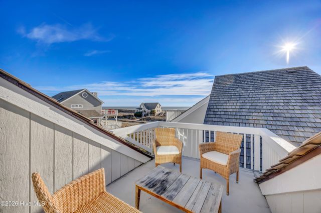 305 S Bald Head Wynd 10, Bald Head Island, NC 28461