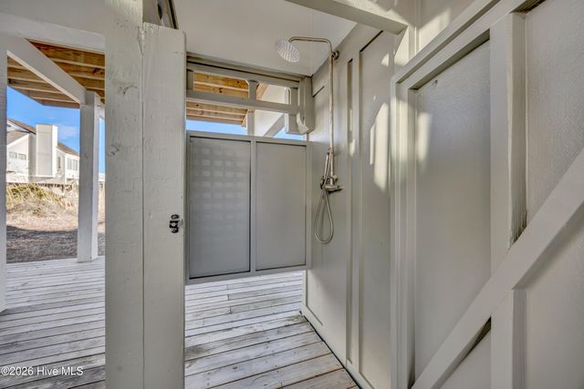 305 S Bald Head Wynd 10, Bald Head Island, NC 28461