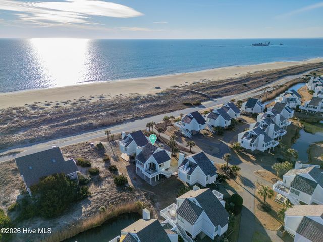 305 S Bald Head Wynd 10, Bald Head Island, NC 28461