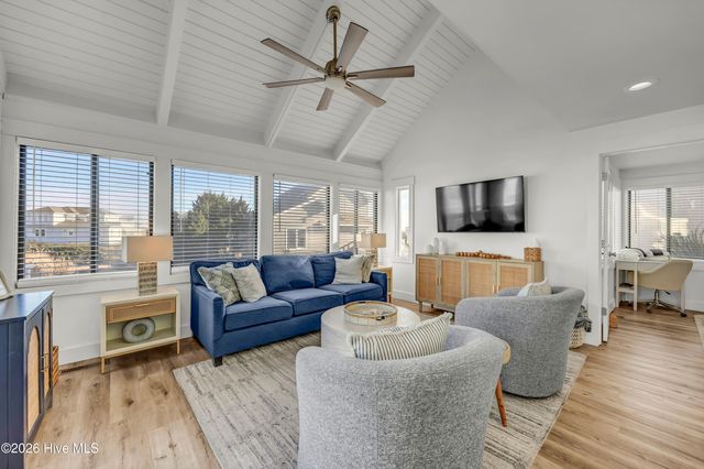 305 S Bald Head Wynd 10, Bald Head Island, NC 28461