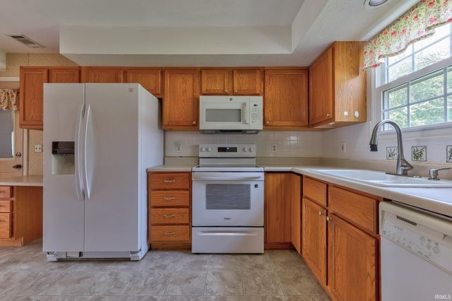 6416 E Mulberry Street, Evansville, IN 47715