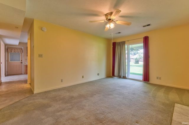 6416 E Mulberry Street, Evansville, IN 47715