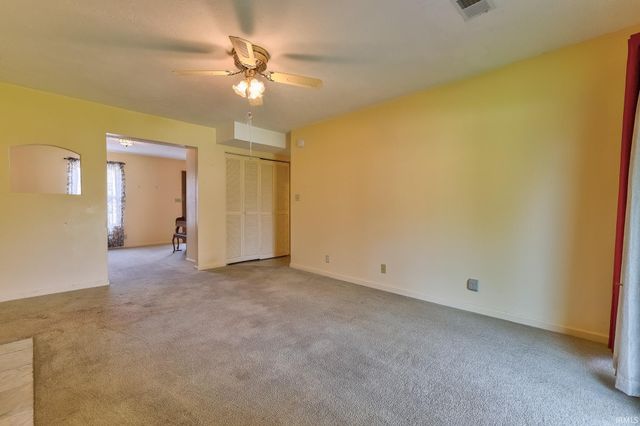 6416 E Mulberry Street, Evansville, IN 47715