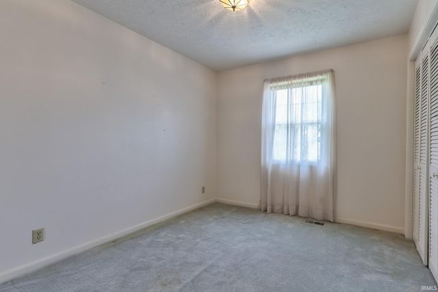 6416 E Mulberry Street, Evansville, IN 47715