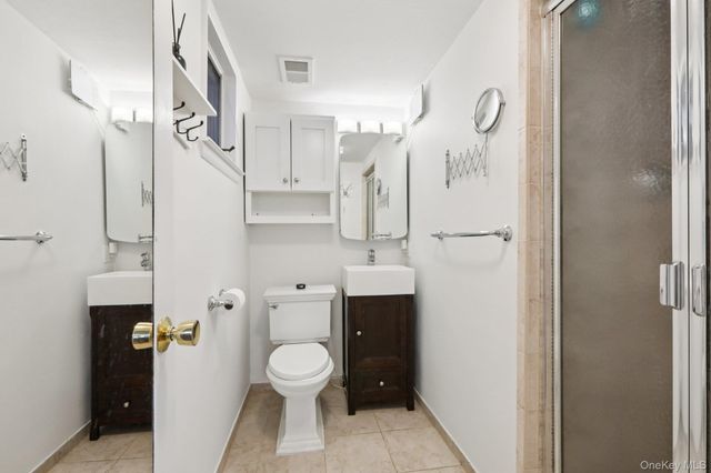 32 Allan Lane, Mount Kisco, NY 10549