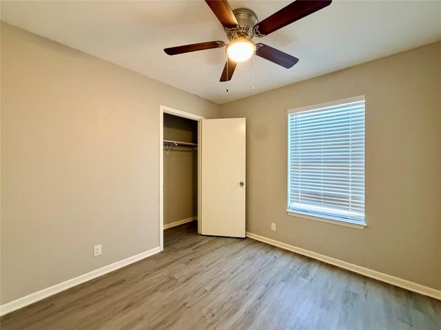1403 Long Branch DR, Georgetown, TX 78626