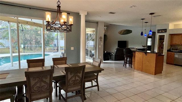 17414 EQUESTRIAN TRAIL, Odessa, FL 33556