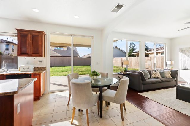 12193 Conservancy Way, Rancho Cordova, CA 95742