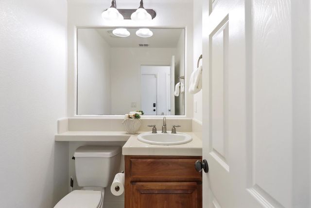 12193 Conservancy Way, Rancho Cordova, CA 95742