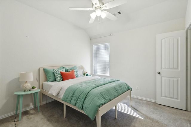 1627 Northwood Springs Drive, Crosby, TX 77532