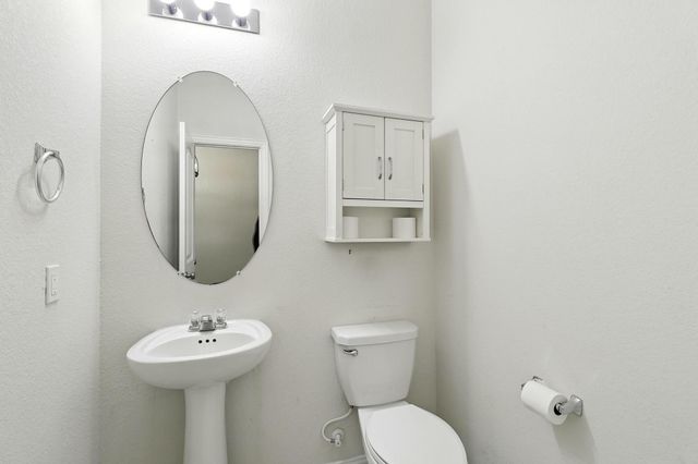 1627 Northwood Springs Drive, Crosby, TX 77532