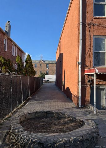 5908 Snyder Avenue, Brooklyn, NY 11203