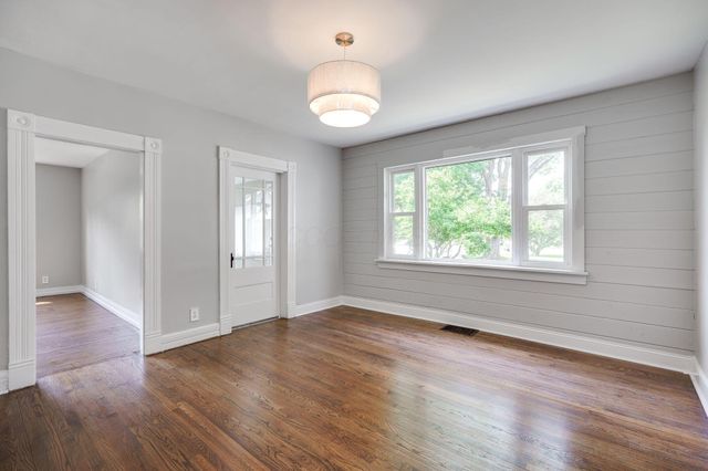 4742 Peacock Road, Springfield, OH 45502