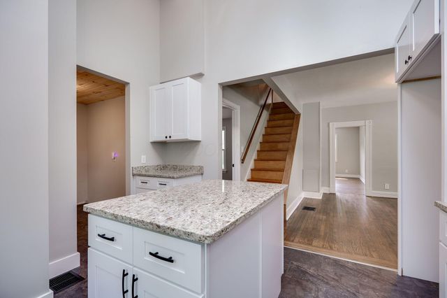 4742 Peacock Road, Springfield, OH 45502