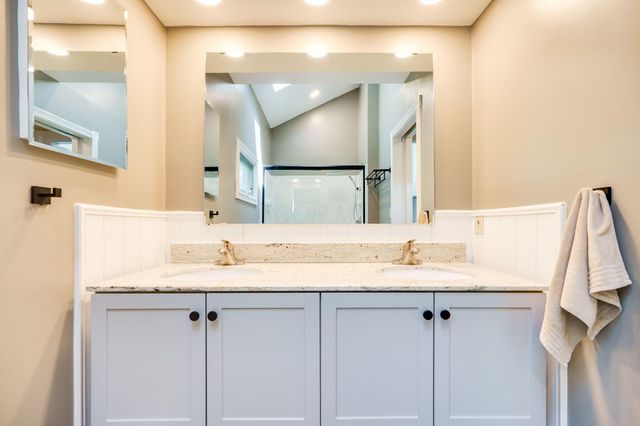 4742 Peacock Road, Springfield, OH 45502