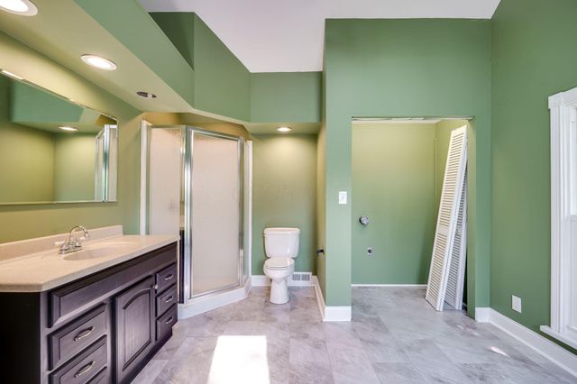 4742 Peacock Road, Springfield, OH 45502