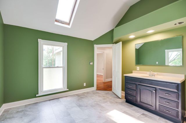 4742 Peacock Road, Springfield, OH 45502