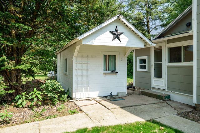 4742 Peacock Road, Springfield, OH 45502