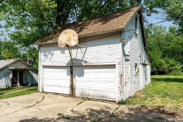 4742 Peacock Road, Springfield, OH 45502