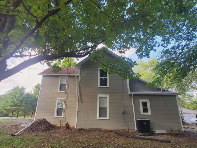 4742 Peacock Road, Springfield, OH 45502