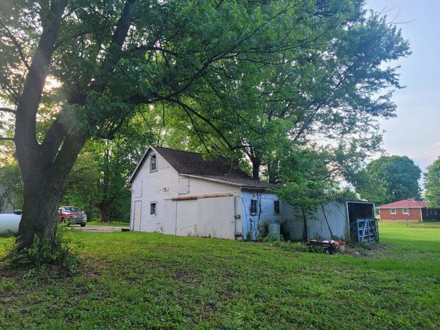 4742 Peacock Road, Springfield, OH 45502