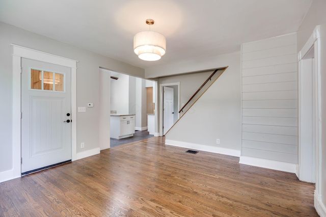 4742 Peacock Road, Springfield, OH 45502