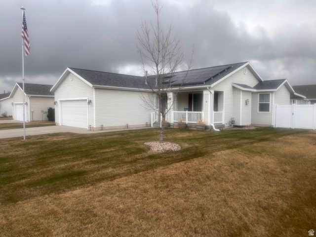 4096 W 5075 S, Roy, UT 84067