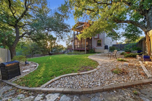 11007 Grapevine LN, Austin, TX 78759