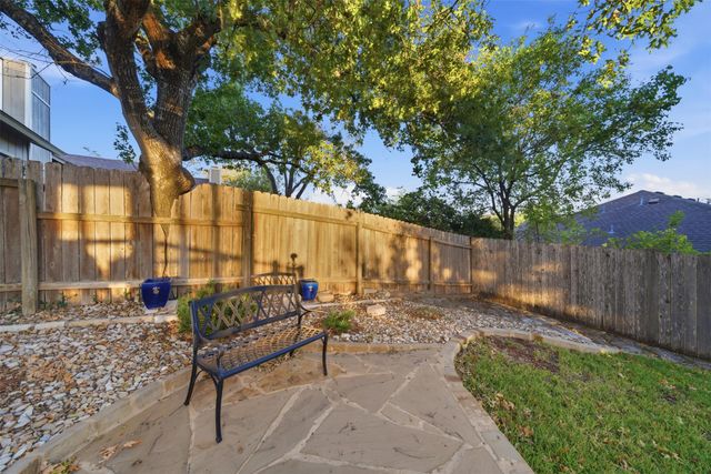 11007 Grapevine LN, Austin, TX 78759