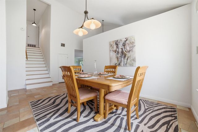 11007 Grapevine LN, Austin, TX 78759