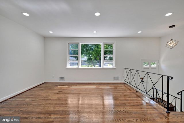 6005 SPELL RD, Clinton, MD 20735