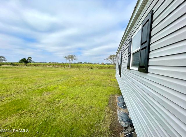2612 Claude Leblanc Road, New Iberia, LA 70560