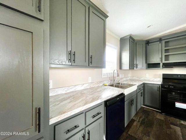 2612 Claude Leblanc Road, New Iberia, LA 70560