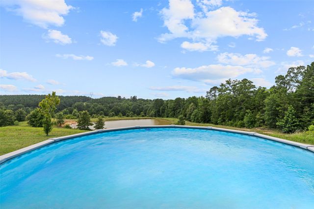 480 Clowers Road, Diana, TX 75640