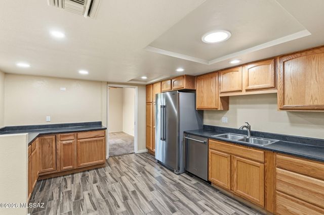 701 E Placita Leslie, Tucson, AZ 85718