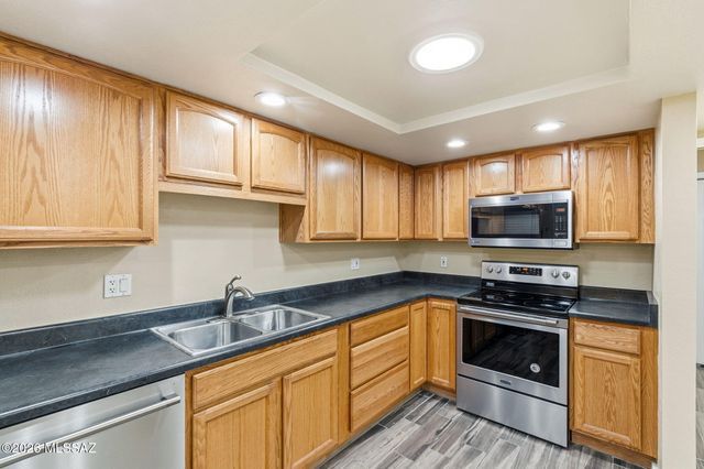 701 E Placita Leslie, Tucson, AZ 85718