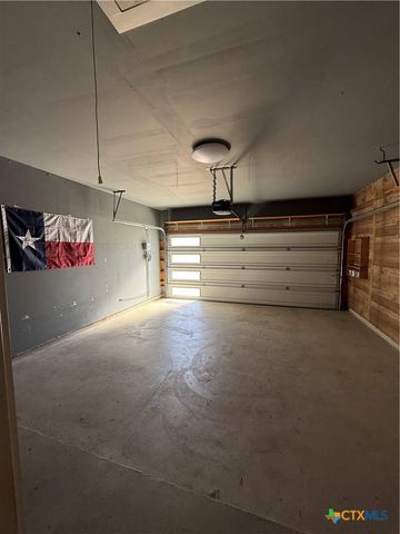 120 New Hampton Way, San Marcos, TX 78666