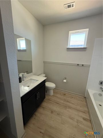 120 New Hampton Way, San Marcos, TX 78666