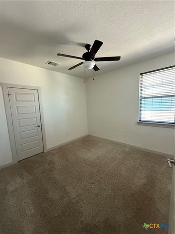 120 New Hampton Way, San Marcos, TX 78666