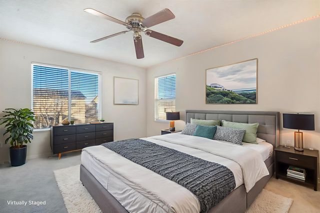 10731 Humphries Lane SW, Albuquerque, NM 87121