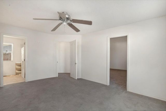 10731 Humphries Lane SW, Albuquerque, NM 87121