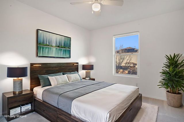 10731 Humphries Lane SW, Albuquerque, NM 87121