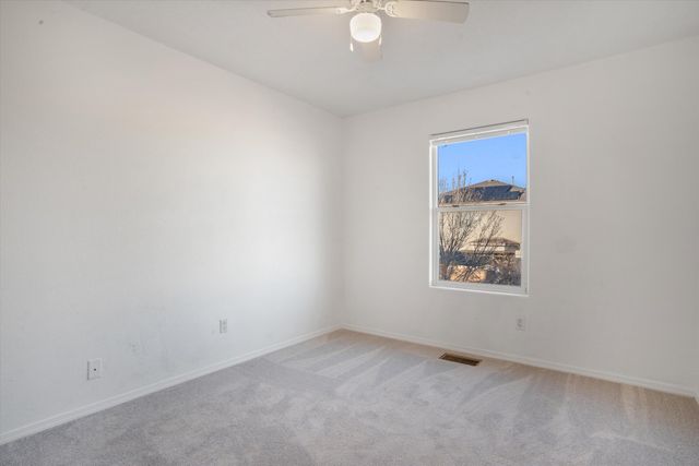 10731 Humphries Lane SW, Albuquerque, NM 87121