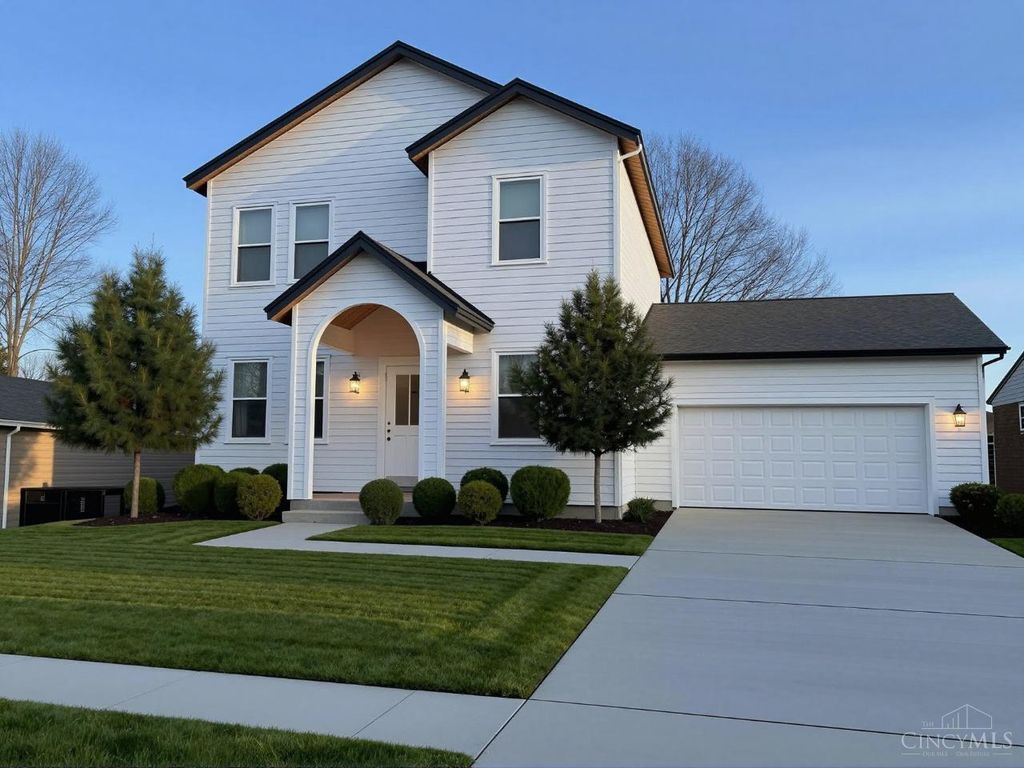 805 Halesworth Drive, Forest Park, OH 45240