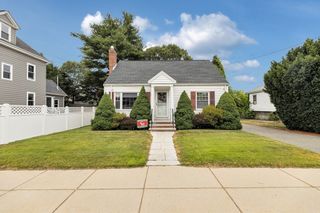 9 Berwick Street, Boston, MA 02132