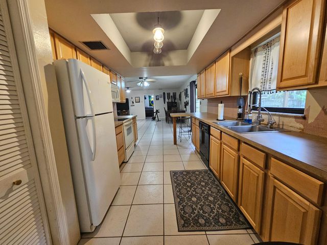 6007 Fort Pierce Boulevard, Fort Pierce, FL 34951