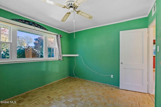 20 Arthur Drive, Albany, NY 12208