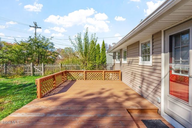 20 Arthur Drive, Albany, NY 12208