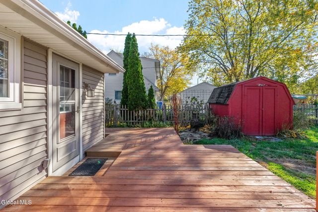 20 Arthur Drive, Albany, NY 12208